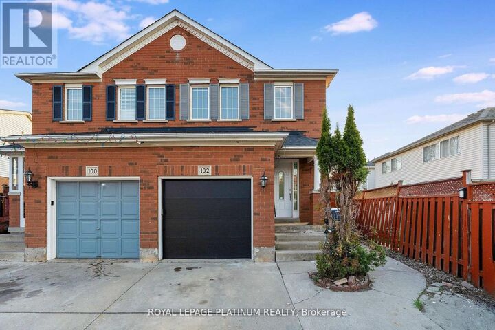 Property Photo:  102 Bunchberry Way  ON L6R 2E8 