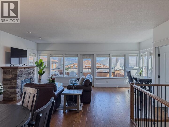 Property Photo: 875 Sahali Terrace 13 BC V2C 6W8