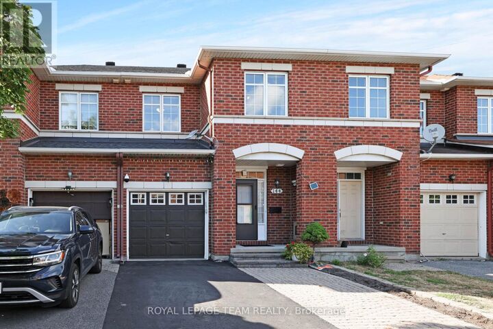 Property Photo: 144 Deercroft Avenue ON K2J 5H9