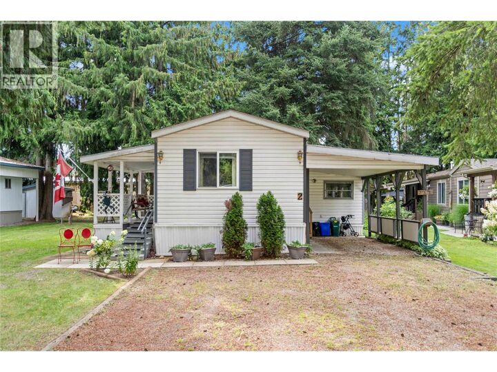 5161 63 Avenue Northeast 2  Salmon Arm BC V0E 1K0 photo