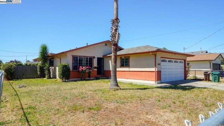 2626 Maine Ave  Richmond CA 94804 photo