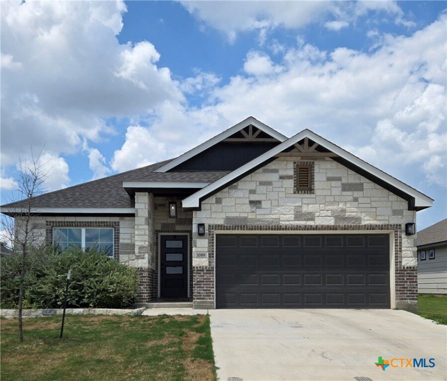 Property Photo: 2089 Mercer Street TX 76559