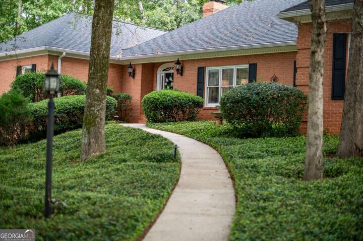 Property Photo:  1261 Meriweather Drive  GA 30677 