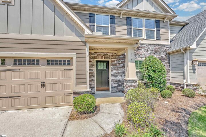 Property Photo: 207 Ragin Court SC 29681