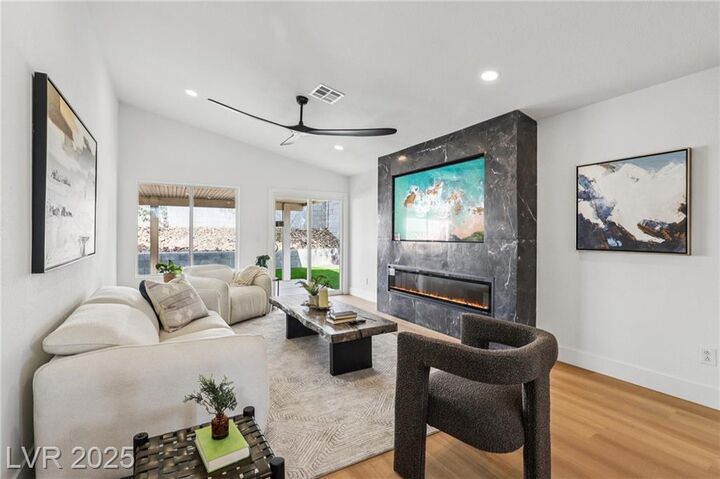Property Photo: 1966 Flagstone Ranch Lane NV 89012