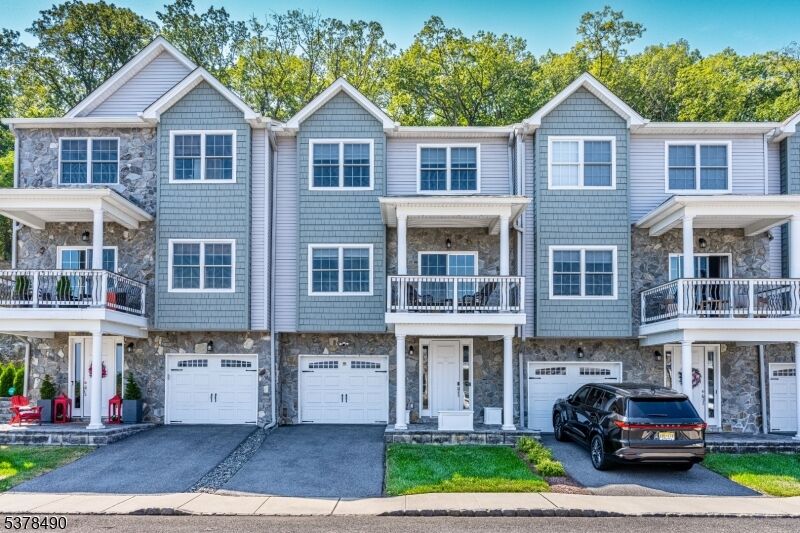 Property Photo: 69 Halina Ln NJ 07405