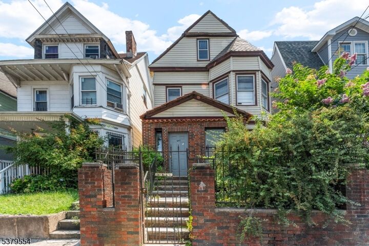 187 N 6th St  Newark City NJ 07107 photo
