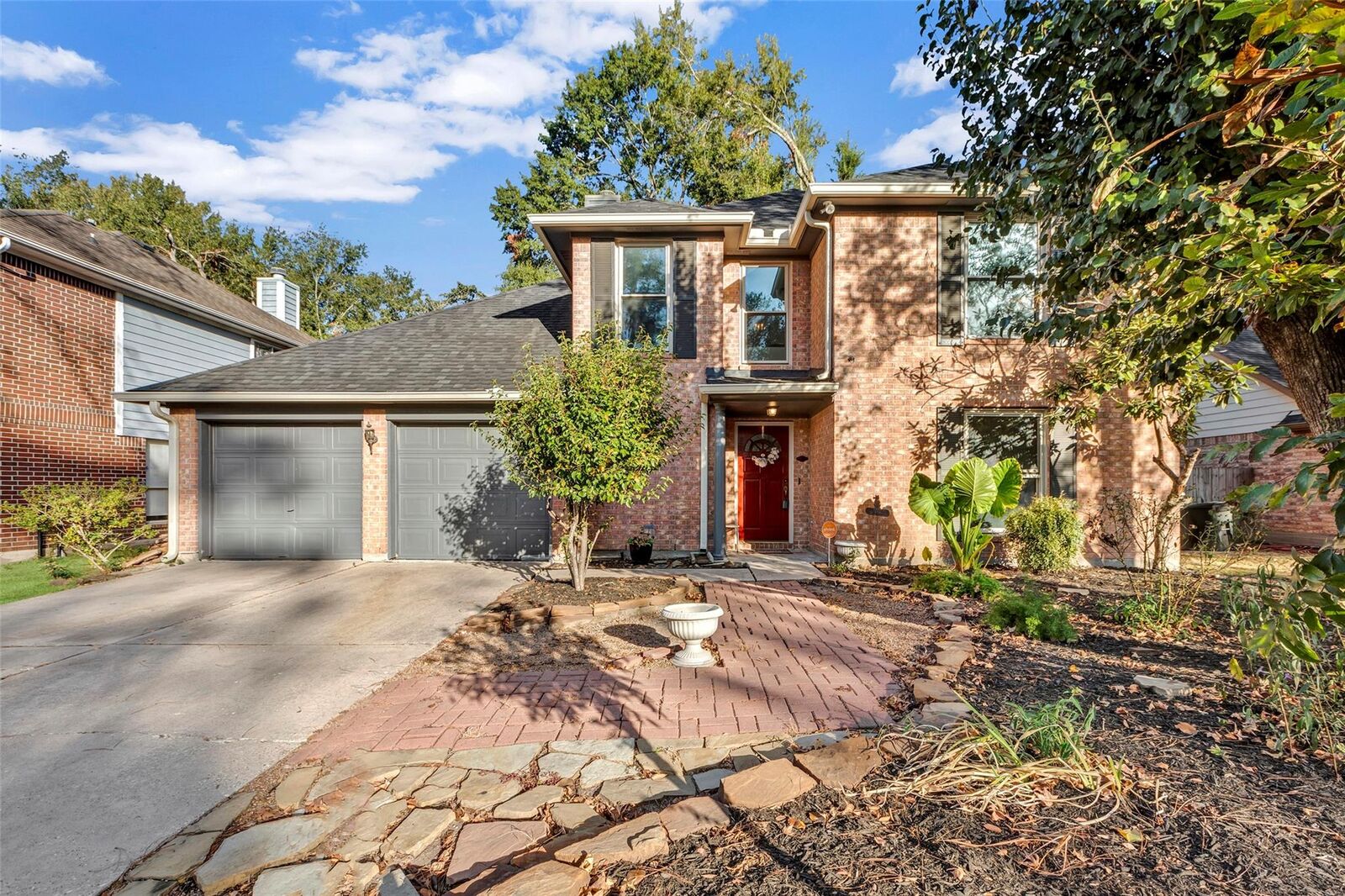 Property Photo: 2307 Rolling Glen Drive TX 77373