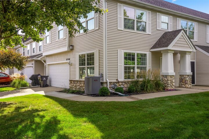 Property Photo:  277 S 79th Street 504  IA 50266 