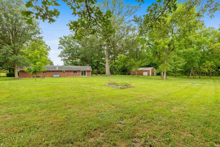 Property Photo:  2256 E 1000 S Road  IN 46792 