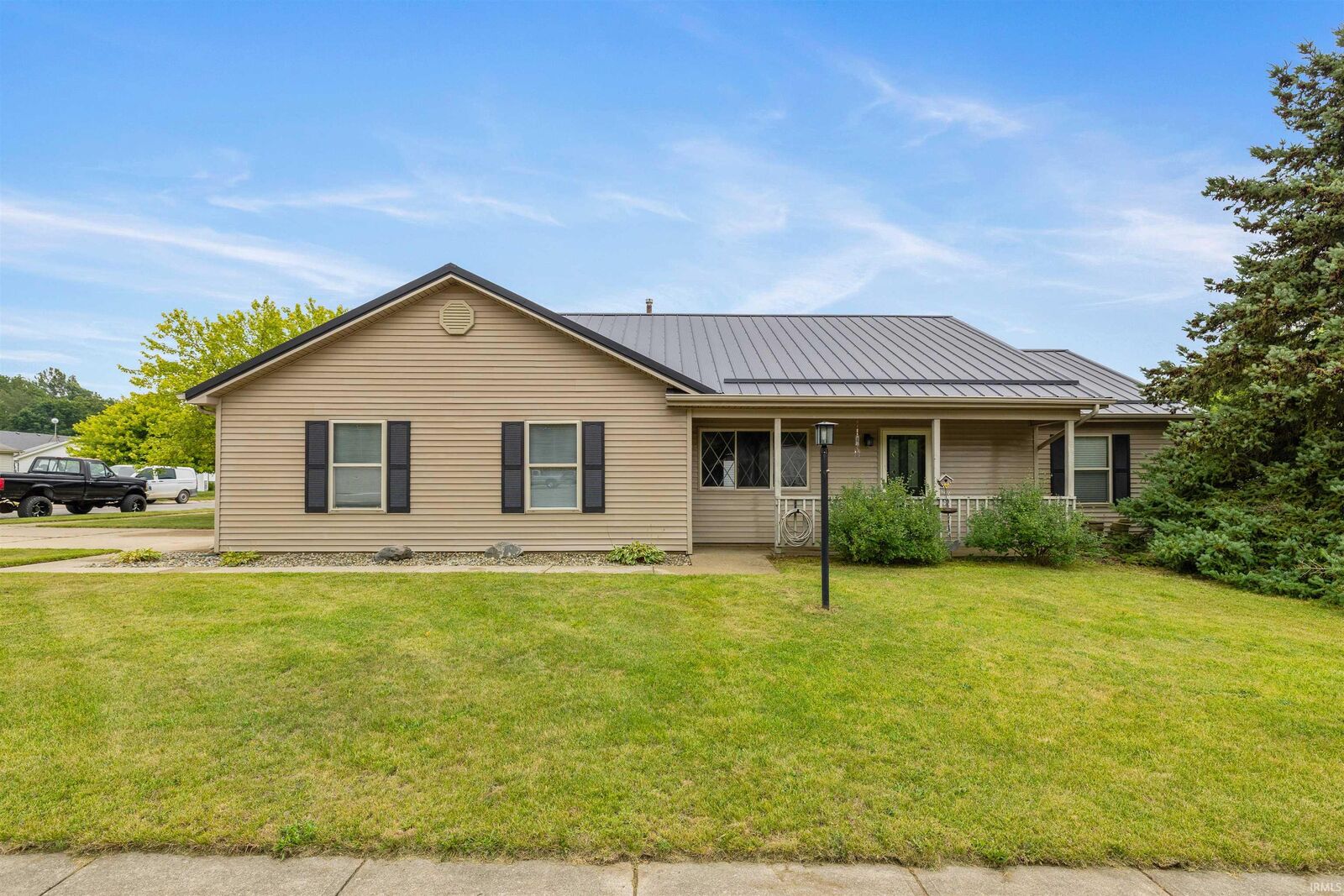 Property Photo: 421 Manahan Drive IN 46703-1367