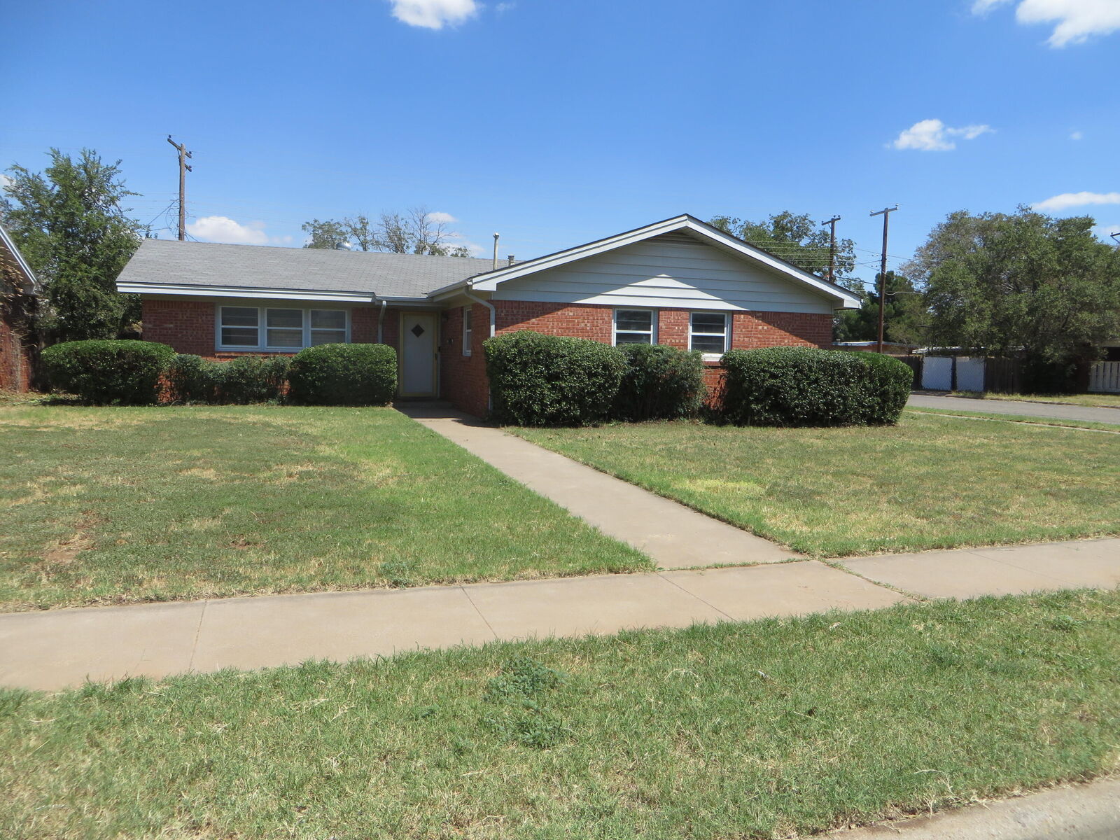 Property Photo:  2802 63rd Street  TX 79413 