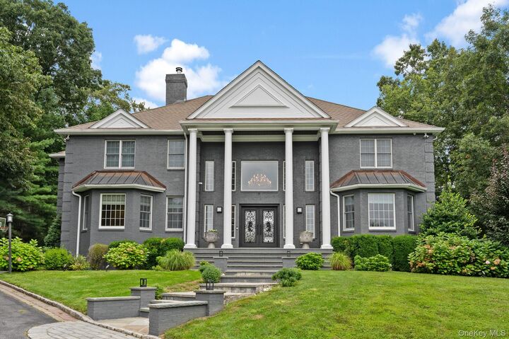 Property Photo:  20 Stonewall Circle  NY 10604 