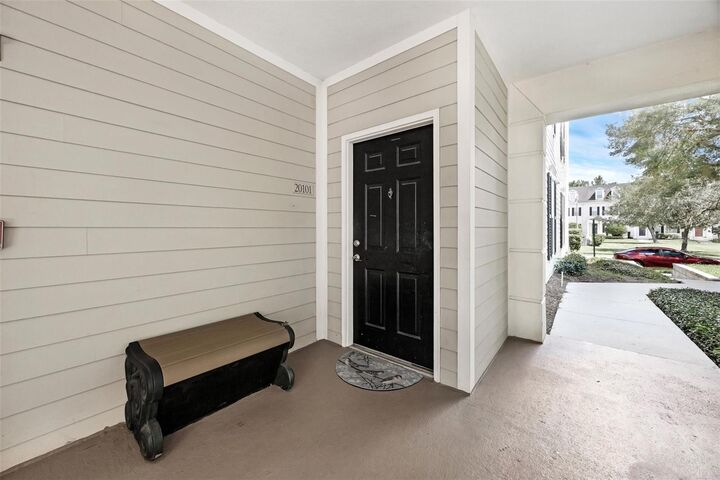 Property Photo: 315 Grand Magnolia Avenue 101 FL 34747