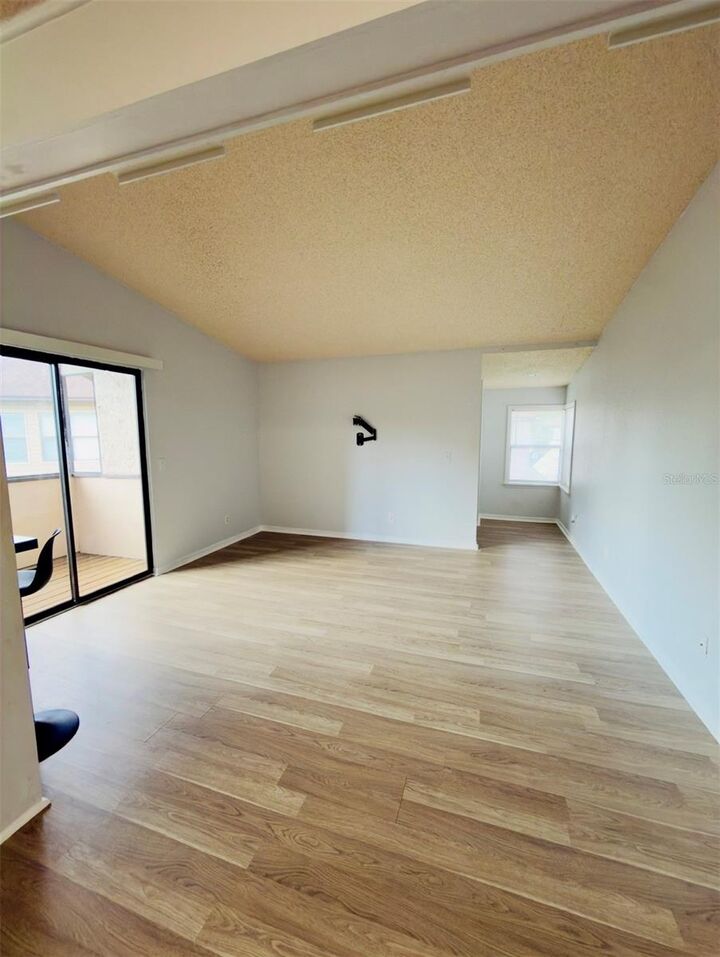 Property Photo:  3019 Antique Oaks Circle 124  FL 32792 