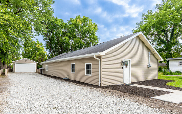 Property Photo: 4024 Cossell Road IN 46222