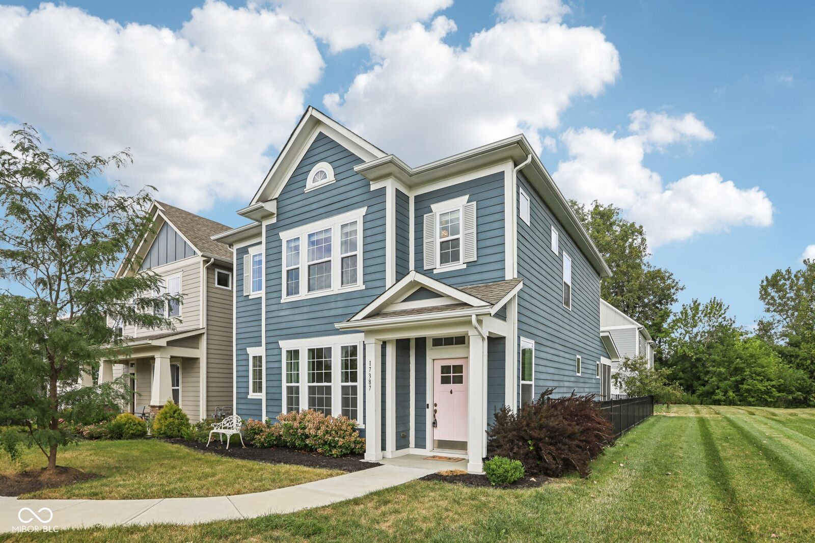 Property Photo: 17387 Dovehouse Lane IN 46074