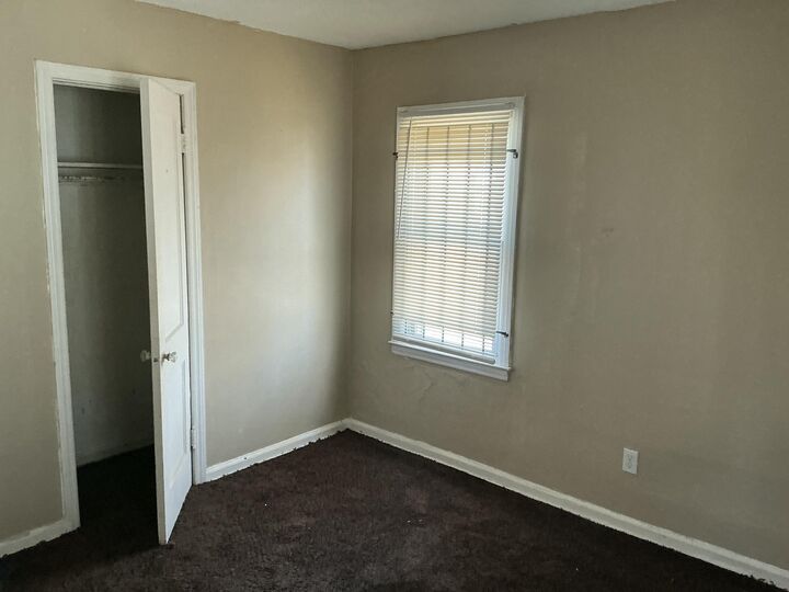 Property Photo: 15427 Patton Street MI 48223