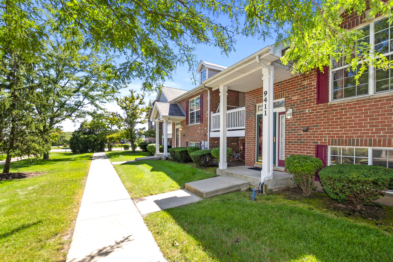 Property Photo:  9411 Albany Court  IL 60467 