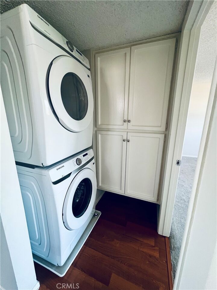 Property Photo:  1549 W 146th St 9  CA 90247 