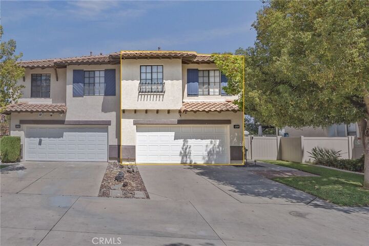 Property Photo: 1519 San Rafael Place CA 92882