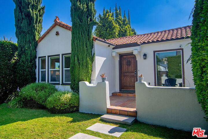 502 N Crescent Heights Boulevard  Los Angeles CA 90048 photo