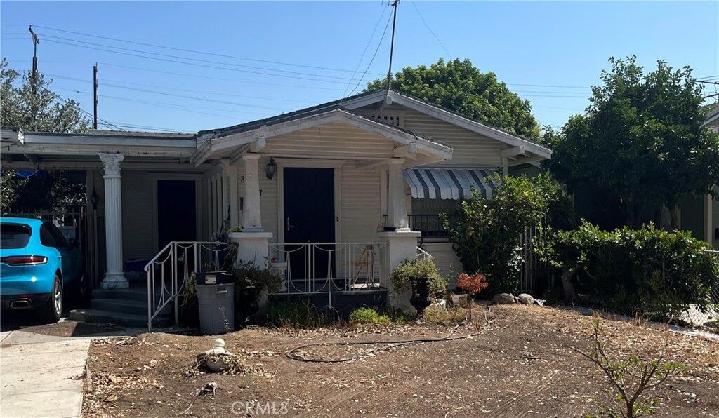 Property Photo: 3367 La Clede Avenue CA 90039