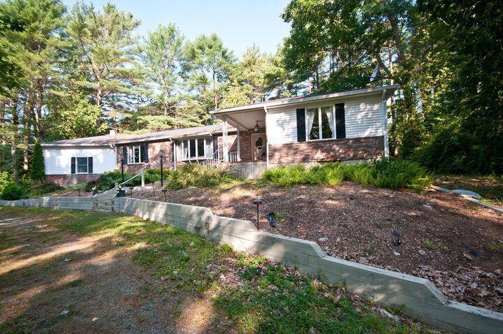 Property Photo: 5 Scotts Lane ME 04416