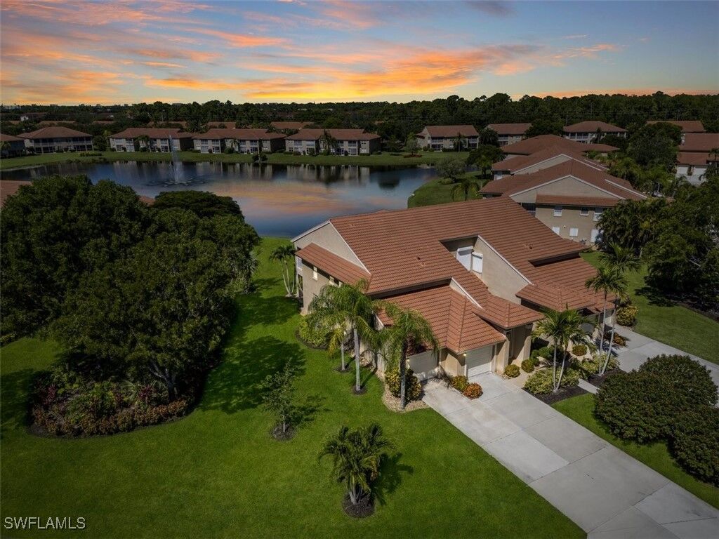 Property Photo: 6910 Huntington Lakes Circle 101 FL 34119