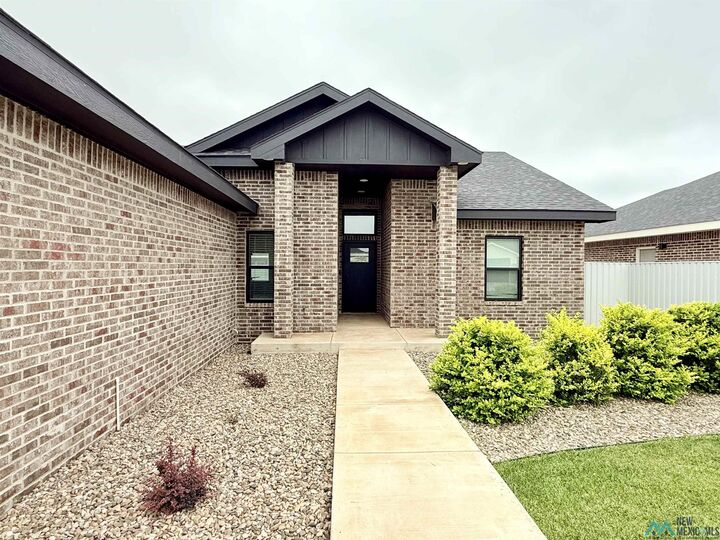 Property Photo:  217 Abbey Road  NM 88101 