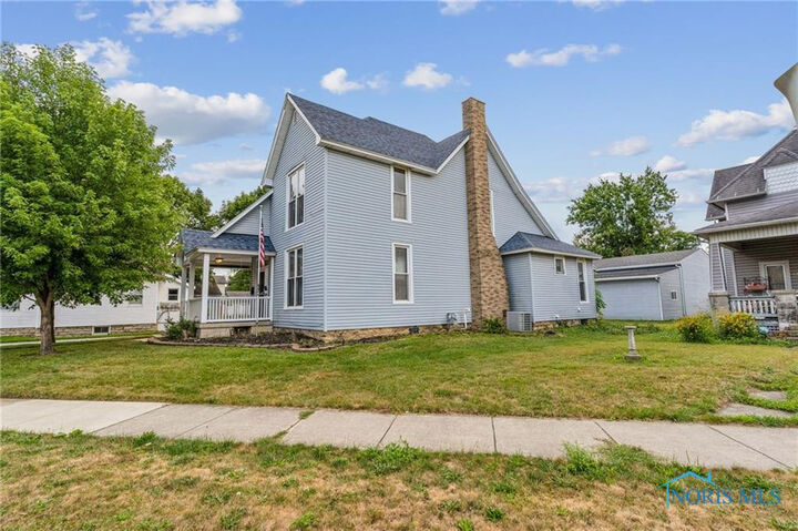 Property Photo:  225 Lima Avenue  OH 45840 