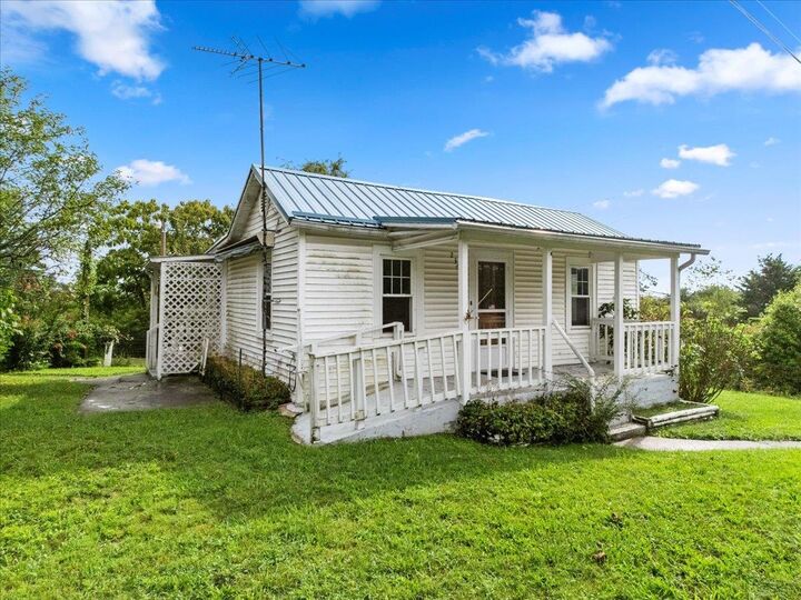 2369 Peppers Ferry Road NW  Christiansburg VA 24073 photo