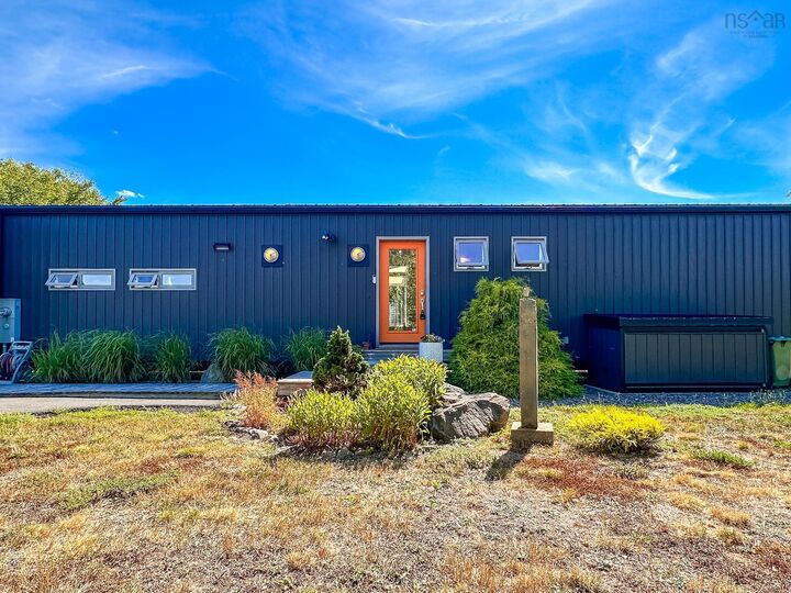 Property Photo:  2277 North Avenue  NS B0P 1H0 