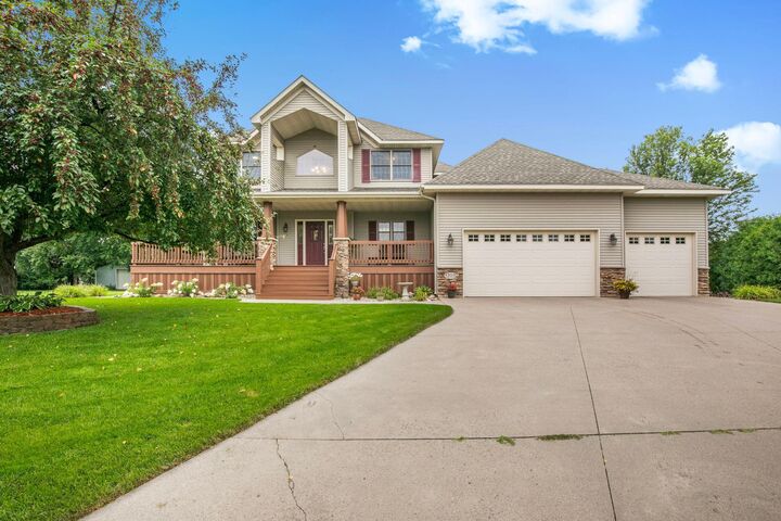Property Photo:  1203 Liberty Court  MN 56377 