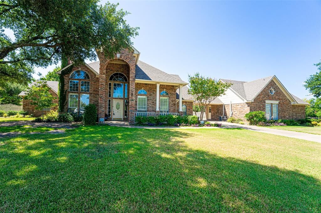 Property Photo: 5 Darr Road TX 75032