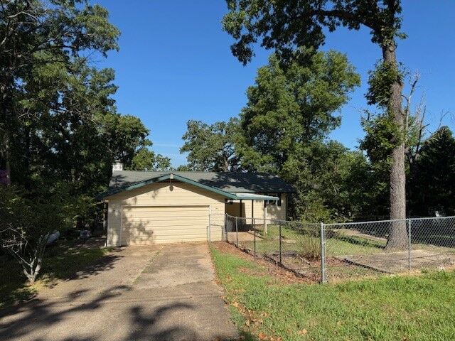 36 Waterfront Circle  Lakeview AR 72642 photo