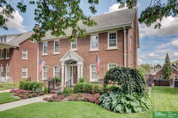 Property Photo: 119 S 51 Avenue NE 68132