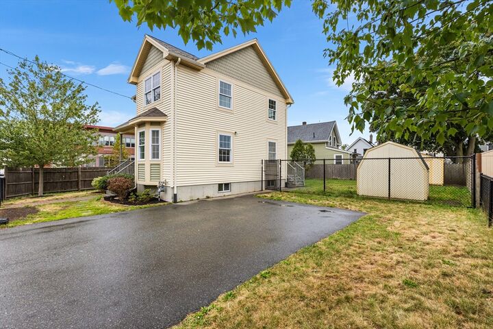 Property Photo:  15 Orange Ct  MA 01902 