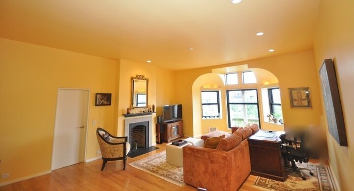 Property Photo:  160 Commonwealth Ave 513  MA 02116 