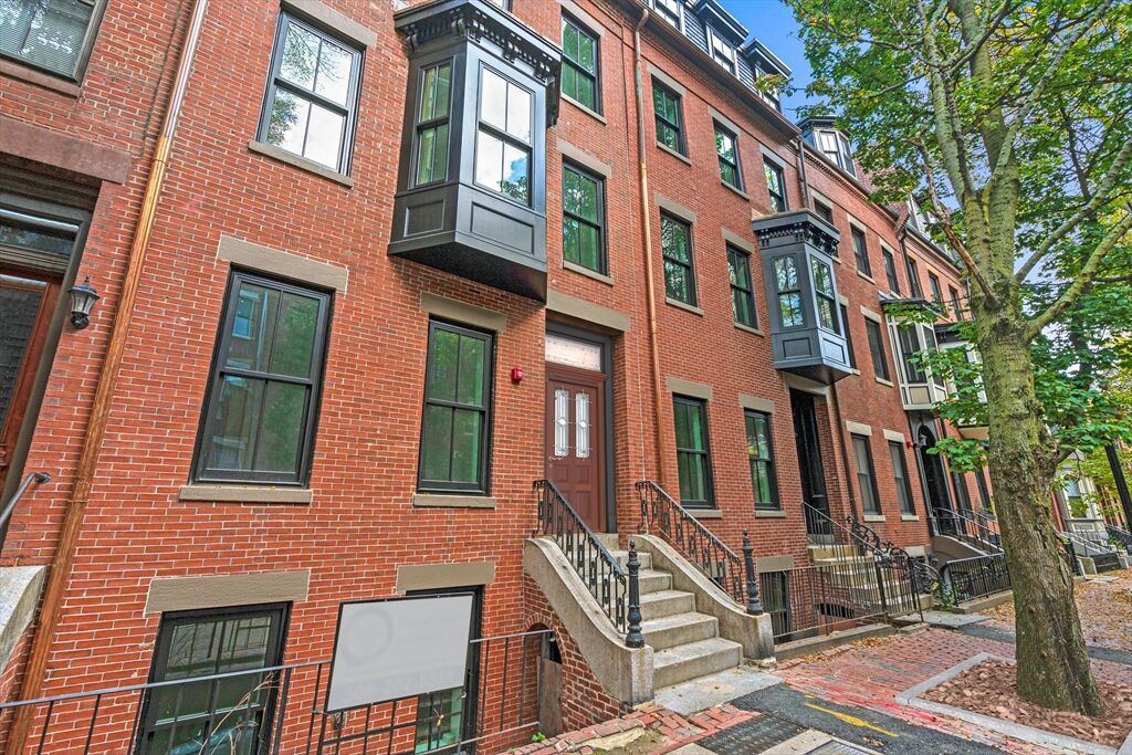 Property Photo: 211 W Springfield 3 MA 02118