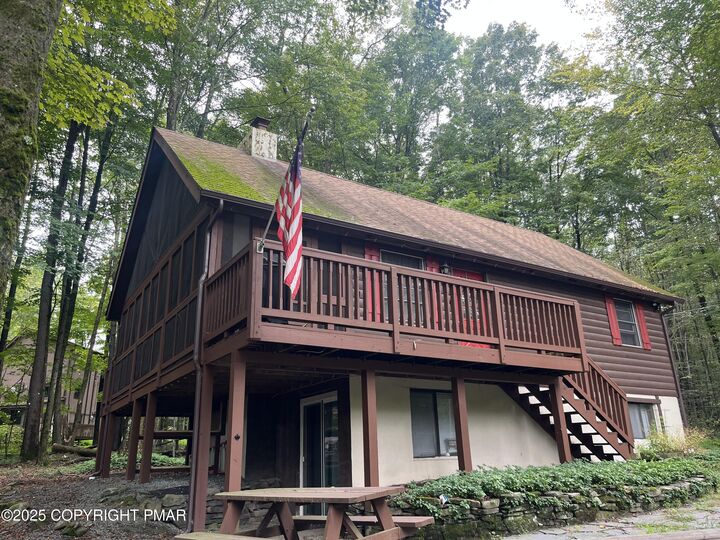 139 Lakeview Drive  Lake Ariel PA 18436 photo