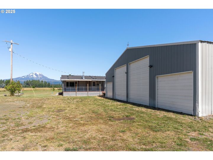 Property Photo: 110 Lakeside Rd WA 98619