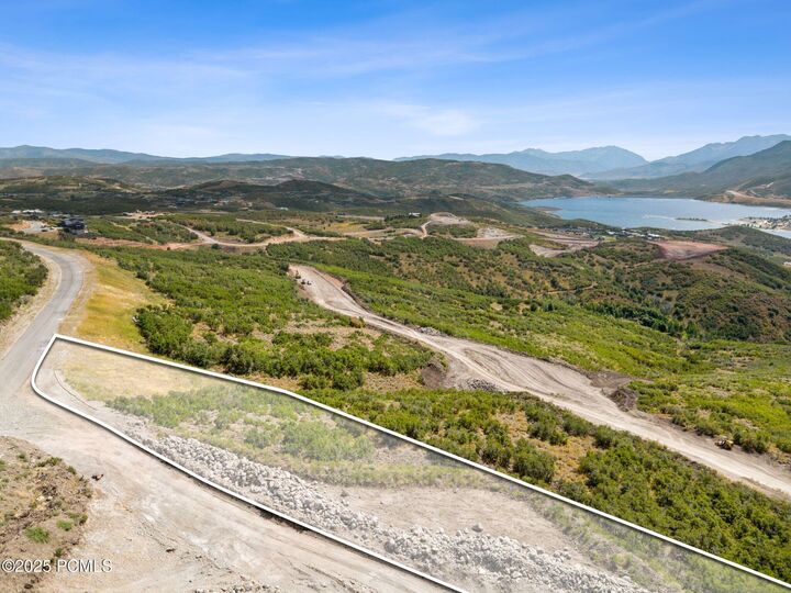 Property Photo: 11432 N Balsam Root Lane UT 84036