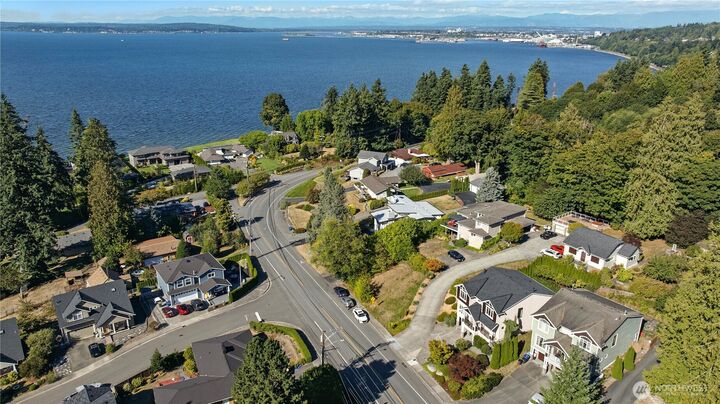 Property Photo:  2126 W Mukilteo Boulevard  WA 98203