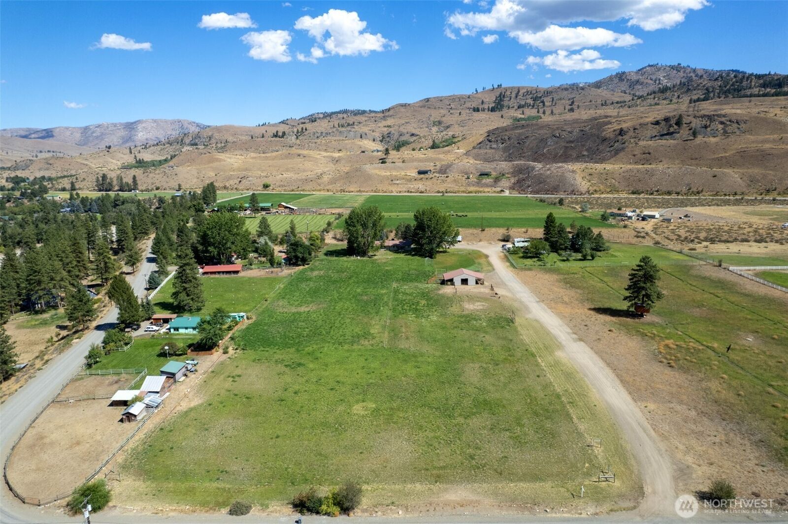 Property Photo: 54 B Ross Road B WA 98856