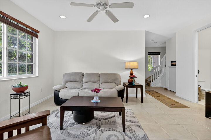 Property Photo:  6272 S Military Trail 206  FL 33463 