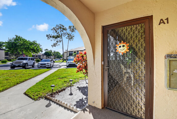 Property Photo: 426 Pine Glen Lane A-1 FL 33463