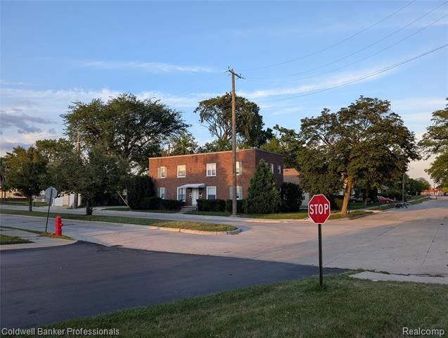 Property Photo:  3747 Williams Street  MI 48184 