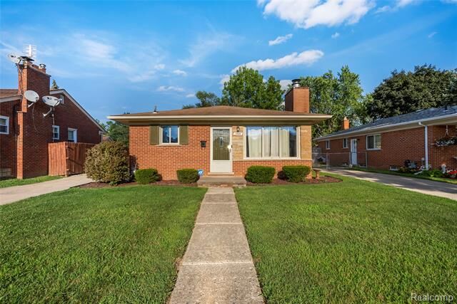 7486 Robindale Avenue  Dearborn Heights MI 48127 photo