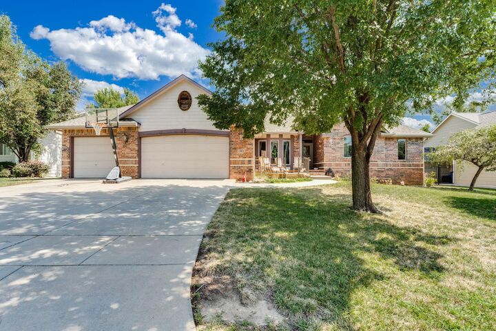 Property Photo: 13905 W Remington Ct KS 67235-7525